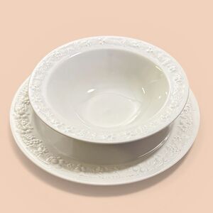 Vintage Homer Laughlin Theme Eggshell 2-Piece Set - Chop Plate & Vegetable Bowl